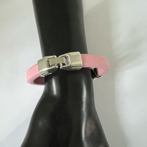 Alpha Kappa Alpha AKA Leather Bracelet - Picture 4 of 9